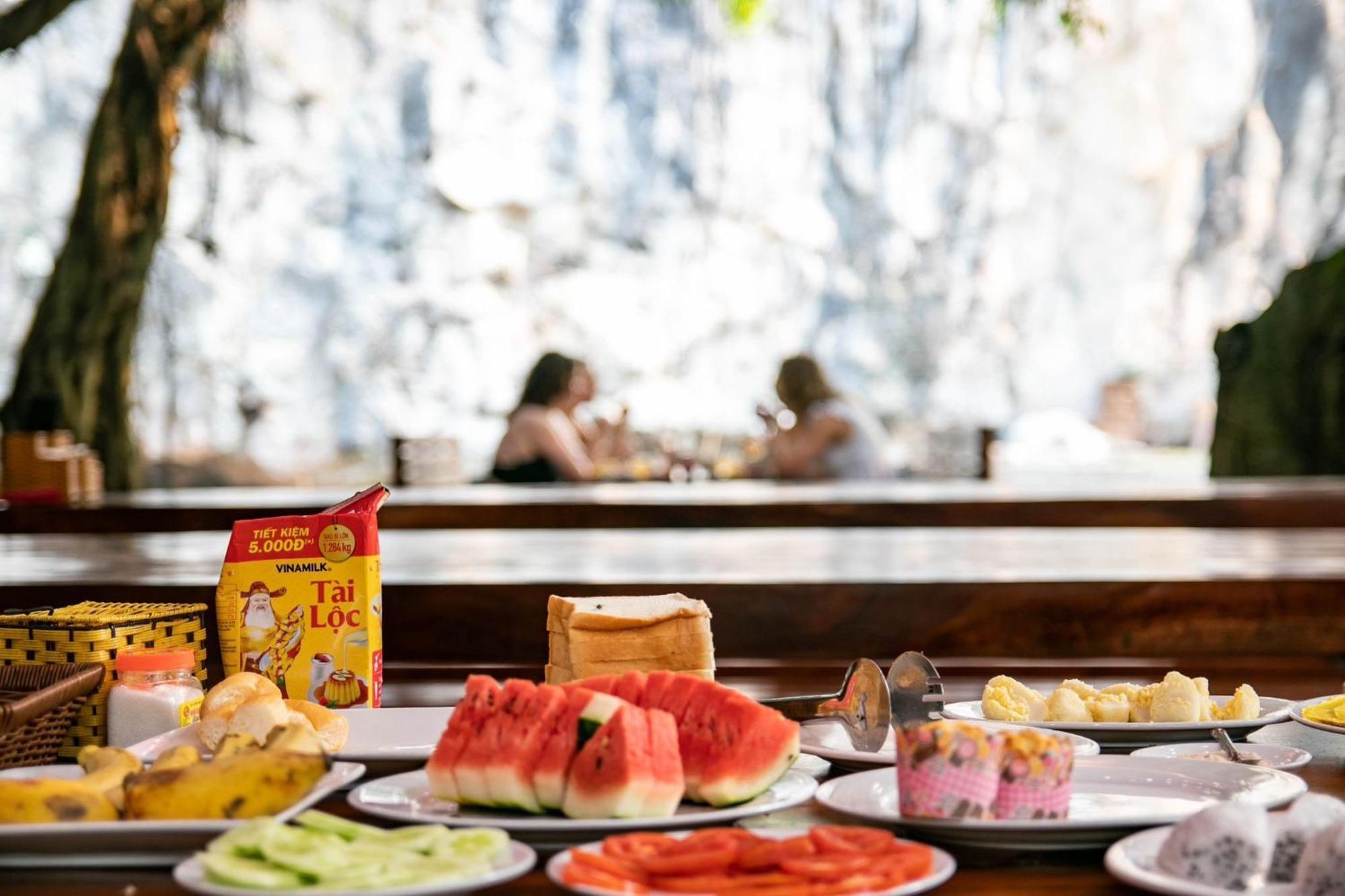 Cao Thach Homestay Νιν Μπιν Εξωτερικό φωτογραφία