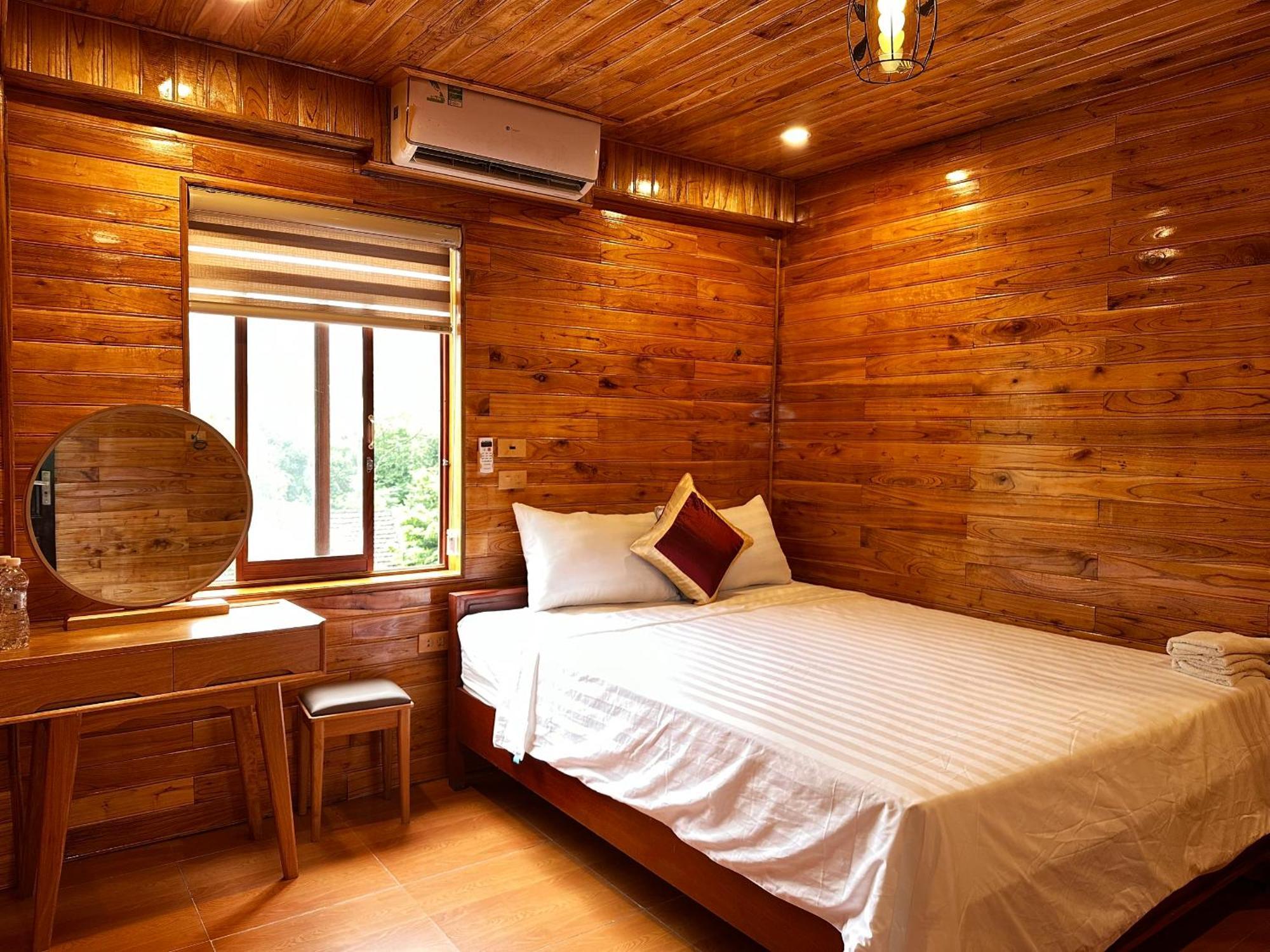 Cao Thach Homestay Νιν Μπιν Εξωτερικό φωτογραφία