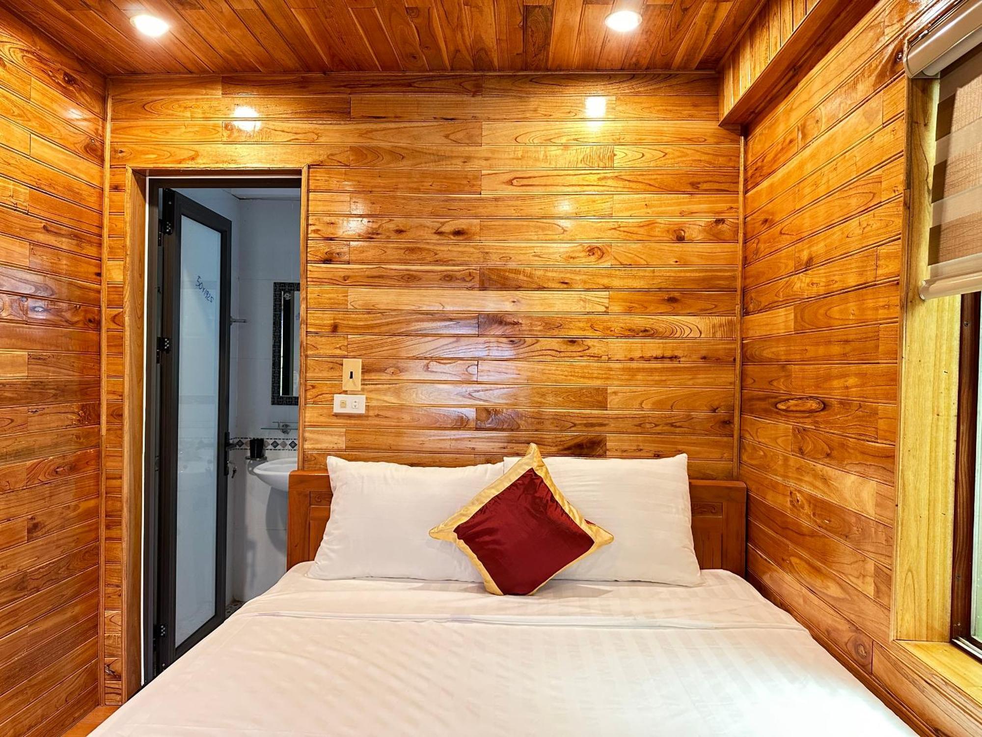 Cao Thach Homestay Νιν Μπιν Εξωτερικό φωτογραφία