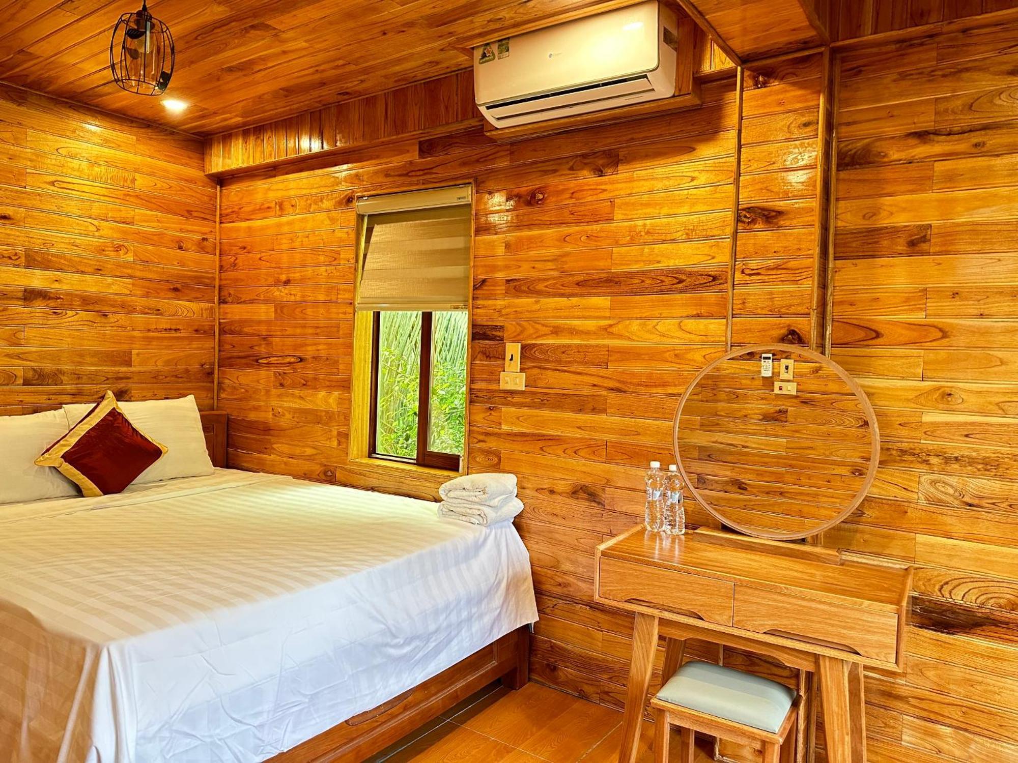 Cao Thach Homestay Νιν Μπιν Εξωτερικό φωτογραφία