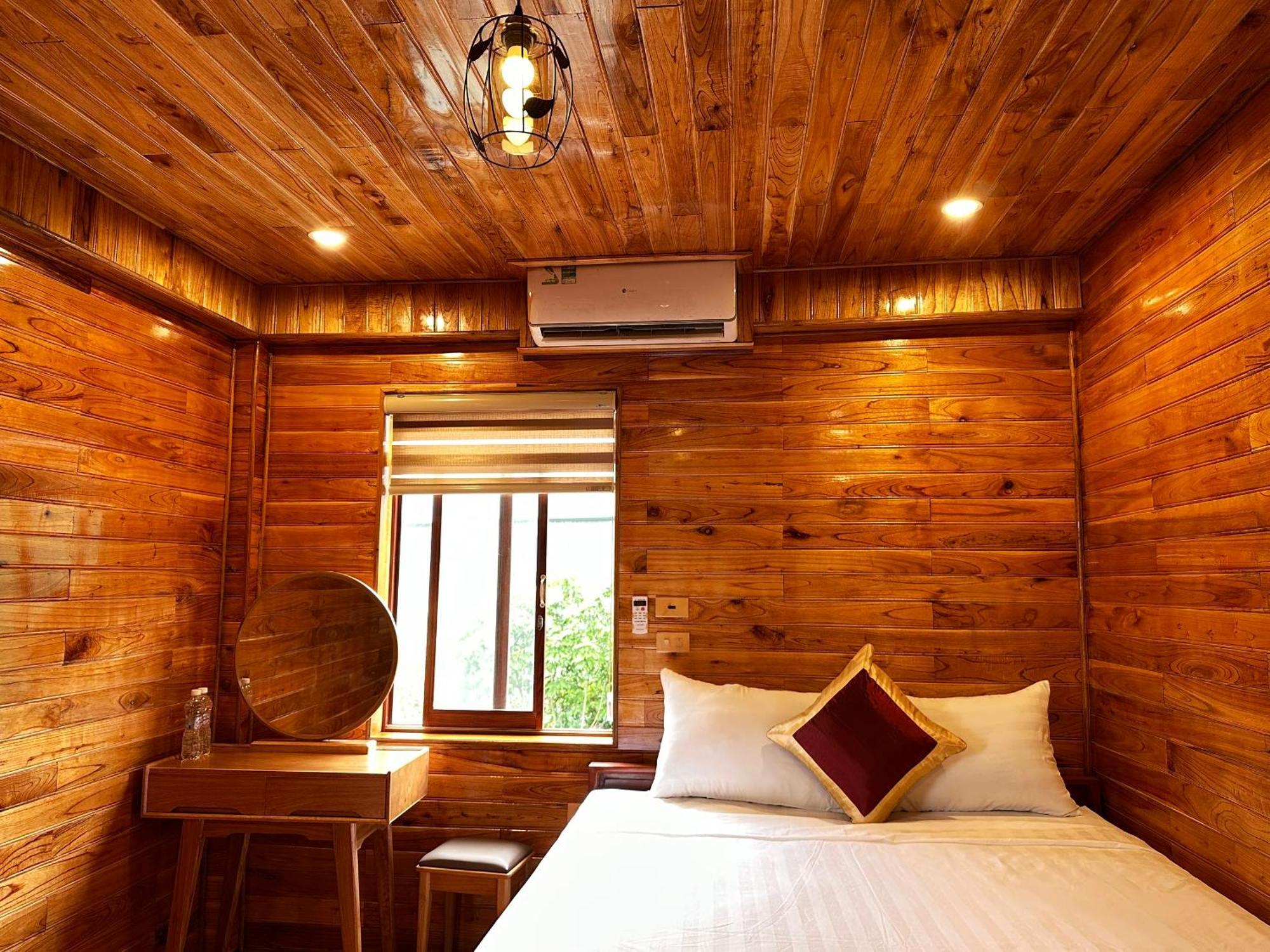 Cao Thach Homestay Νιν Μπιν Εξωτερικό φωτογραφία