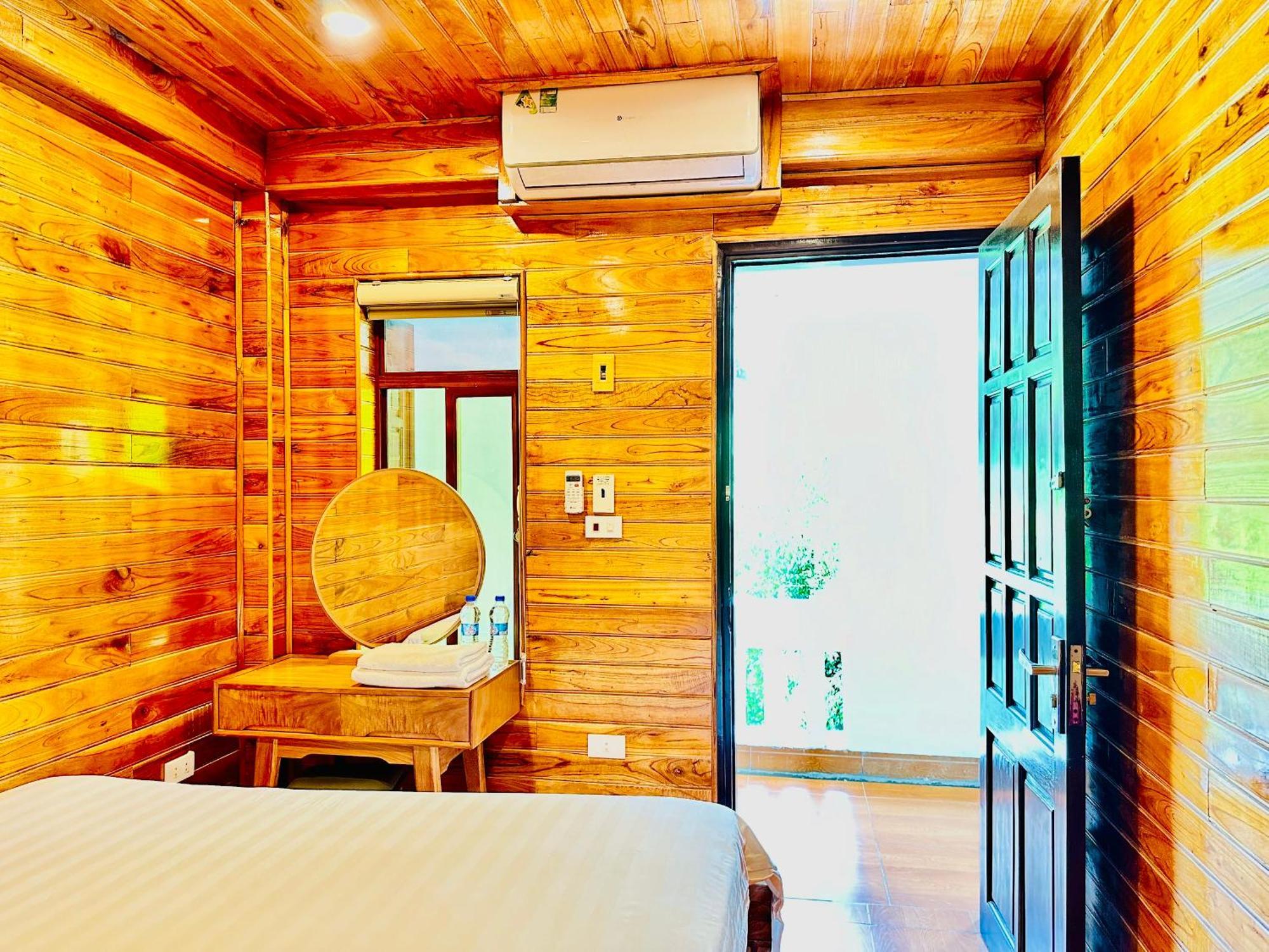 Cao Thach Homestay Νιν Μπιν Εξωτερικό φωτογραφία