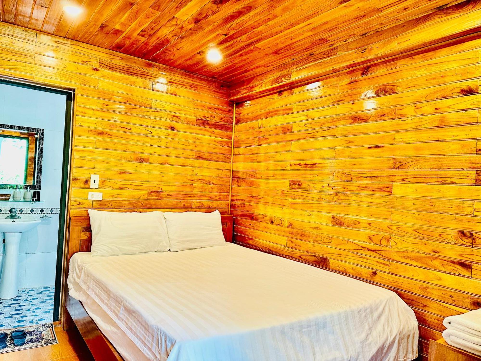 Cao Thach Homestay Νιν Μπιν Εξωτερικό φωτογραφία